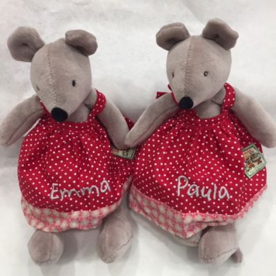 Regalos bordados para bebés