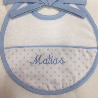 Regalos bordados para bebés